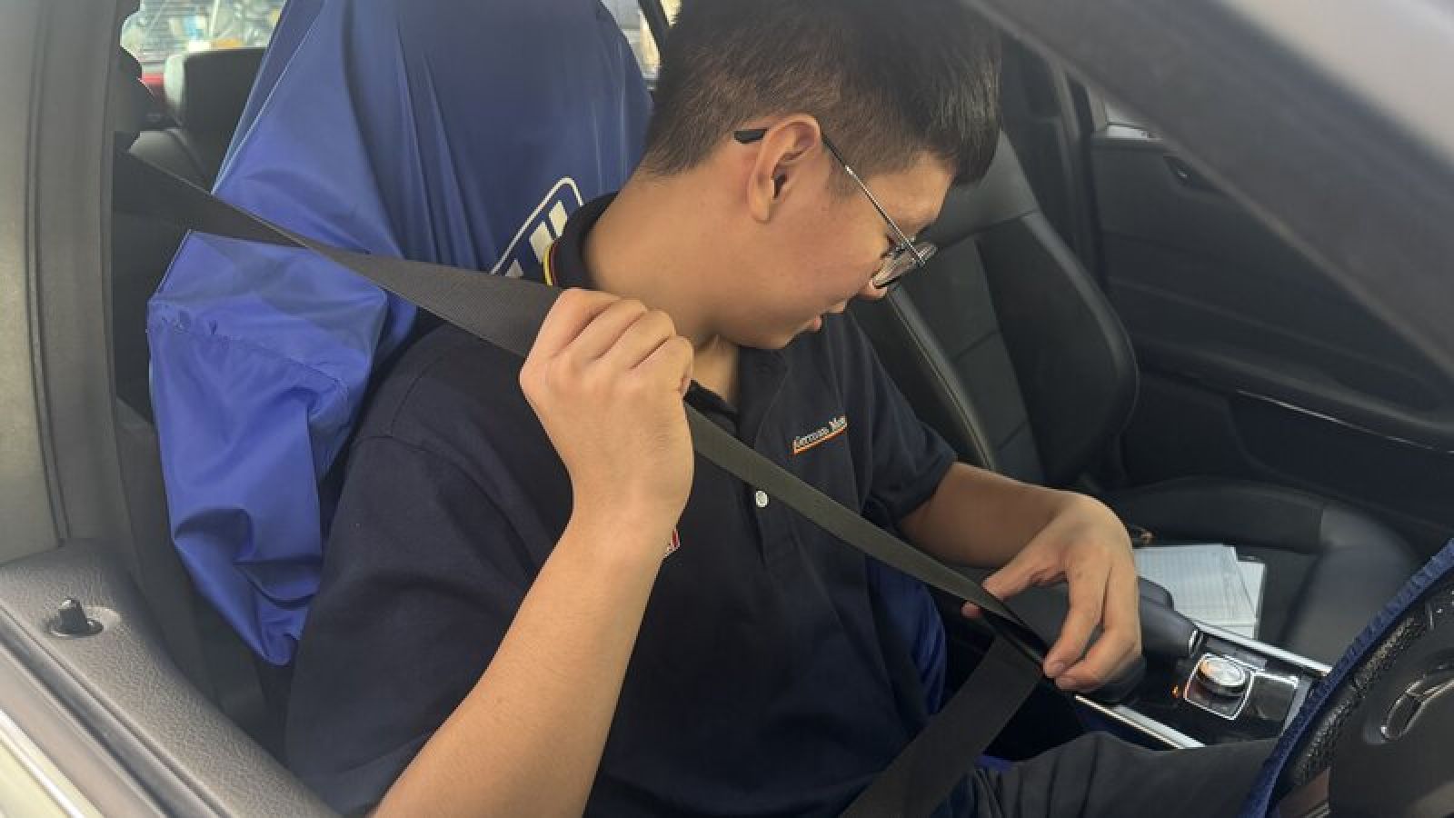 The most Important Safety Feature of Cars: the Seatbelt